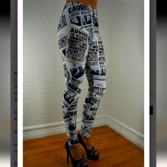 Harry Potter Daily Prophet Women's Black and White Leggings Small - Picture 1 of 5